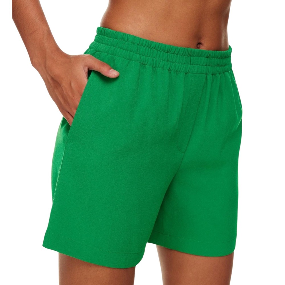 Babaton Deakins Kelly Green Pull On Shorts M Quiet Luxury Resortcore Minimalist